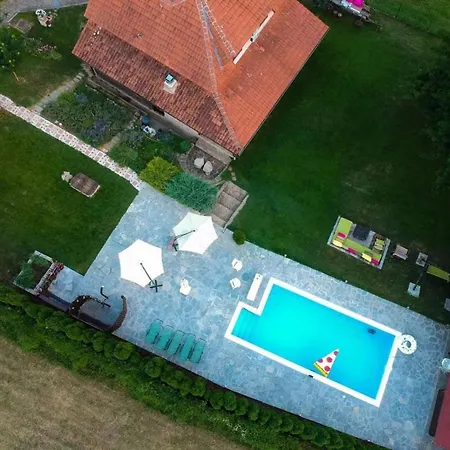 Country House Vuksanovic Vrandol